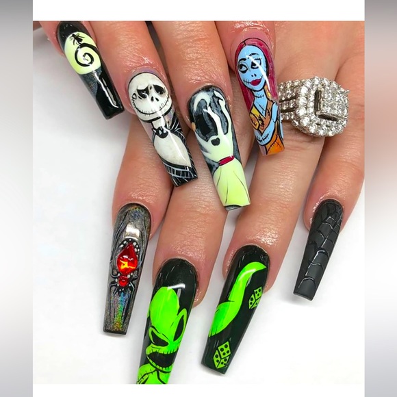 NIB Press on Nails Long Coffin Nails Full Cover Nightmare Before Christmas - Picture 1 of 4
